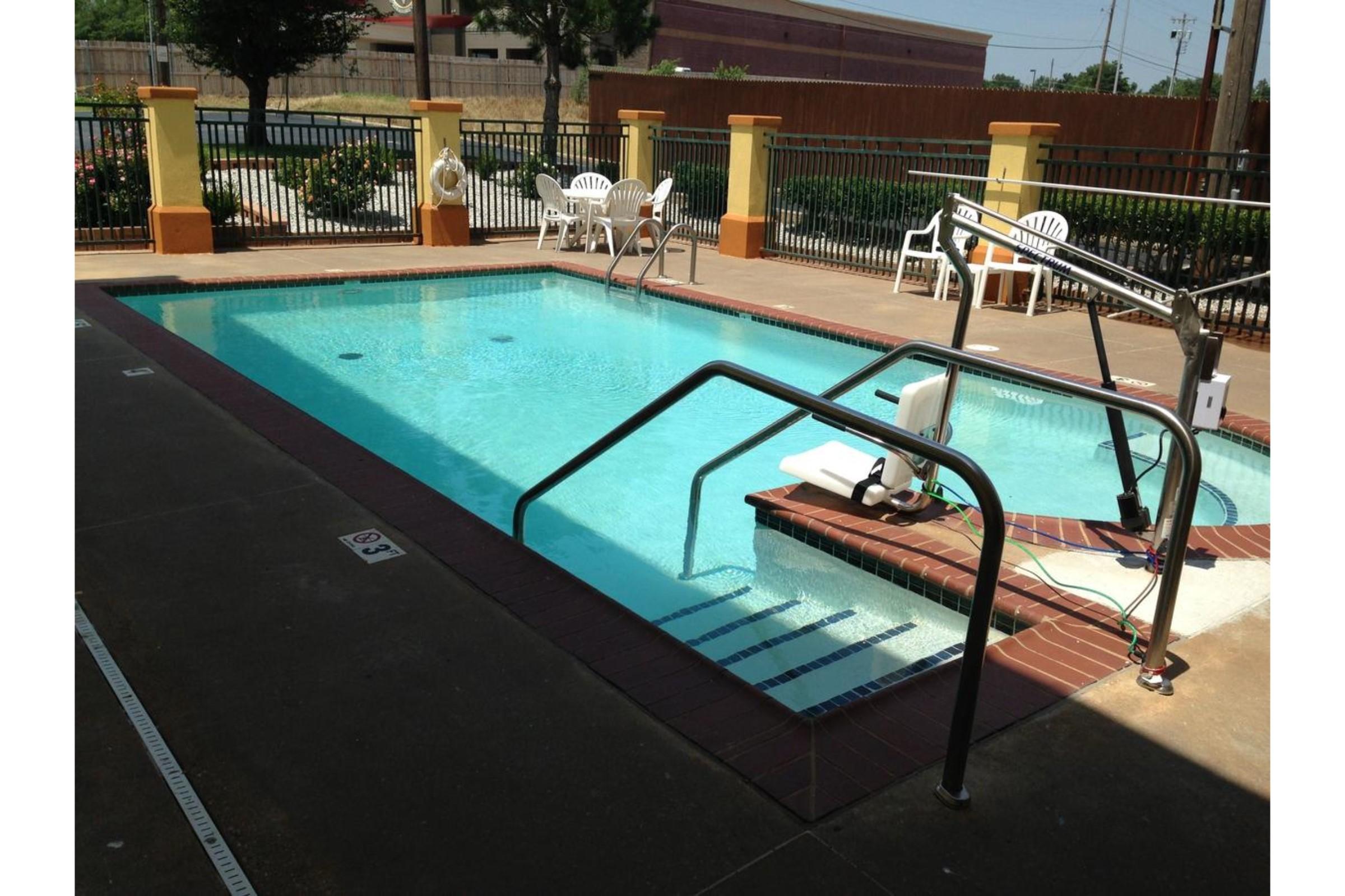 Country Inn & Suites By Radisson, Oklahoma City At Northwest Expressway, Ok Екстериор снимка