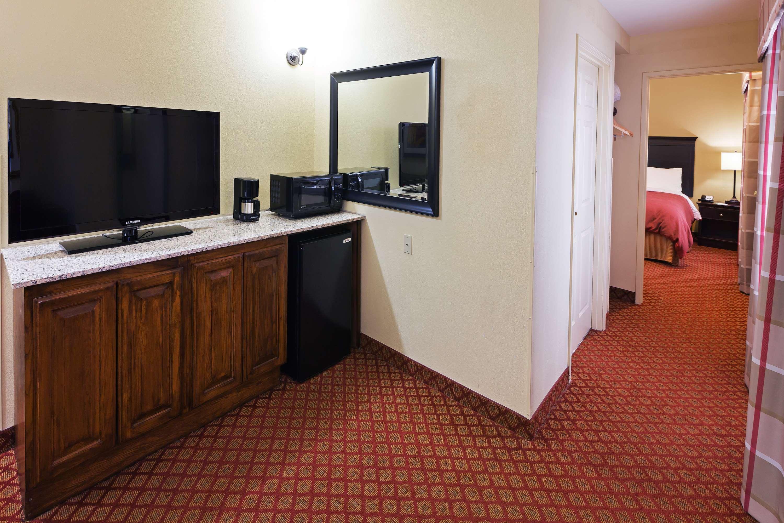 Country Inn & Suites By Radisson, Oklahoma City At Northwest Expressway, Ok Стая снимка