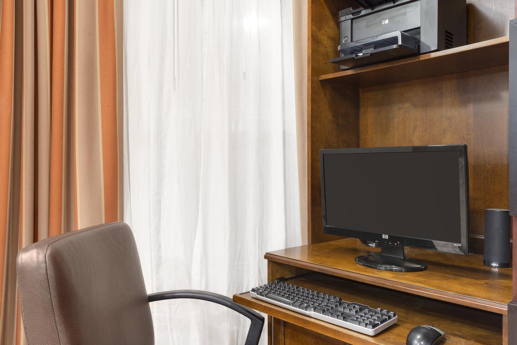 Country Inn & Suites By Radisson, Oklahoma City At Northwest Expressway, Ok Екстериор снимка
