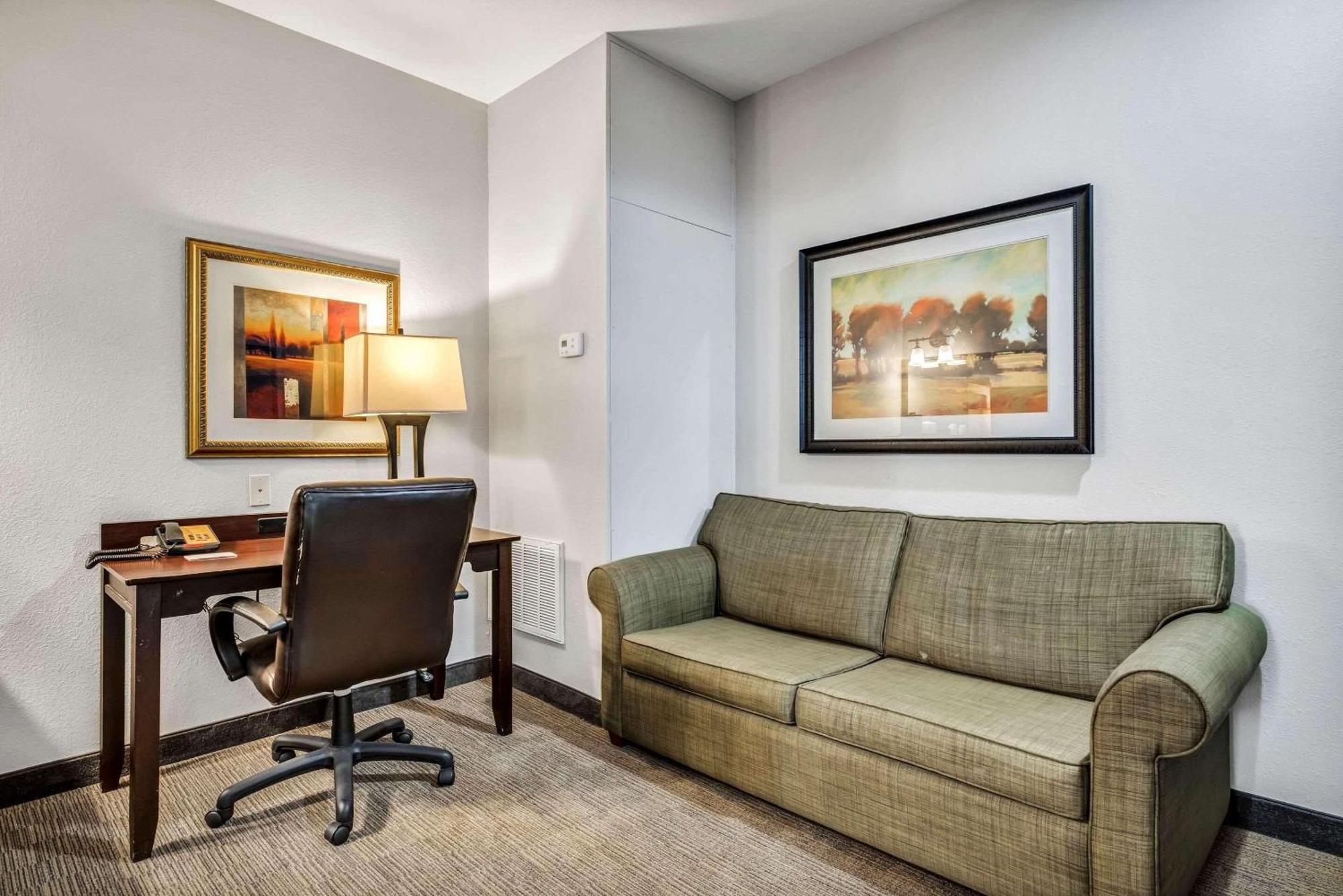 Country Inn & Suites By Radisson, Oklahoma City At Northwest Expressway, Ok Екстериор снимка
