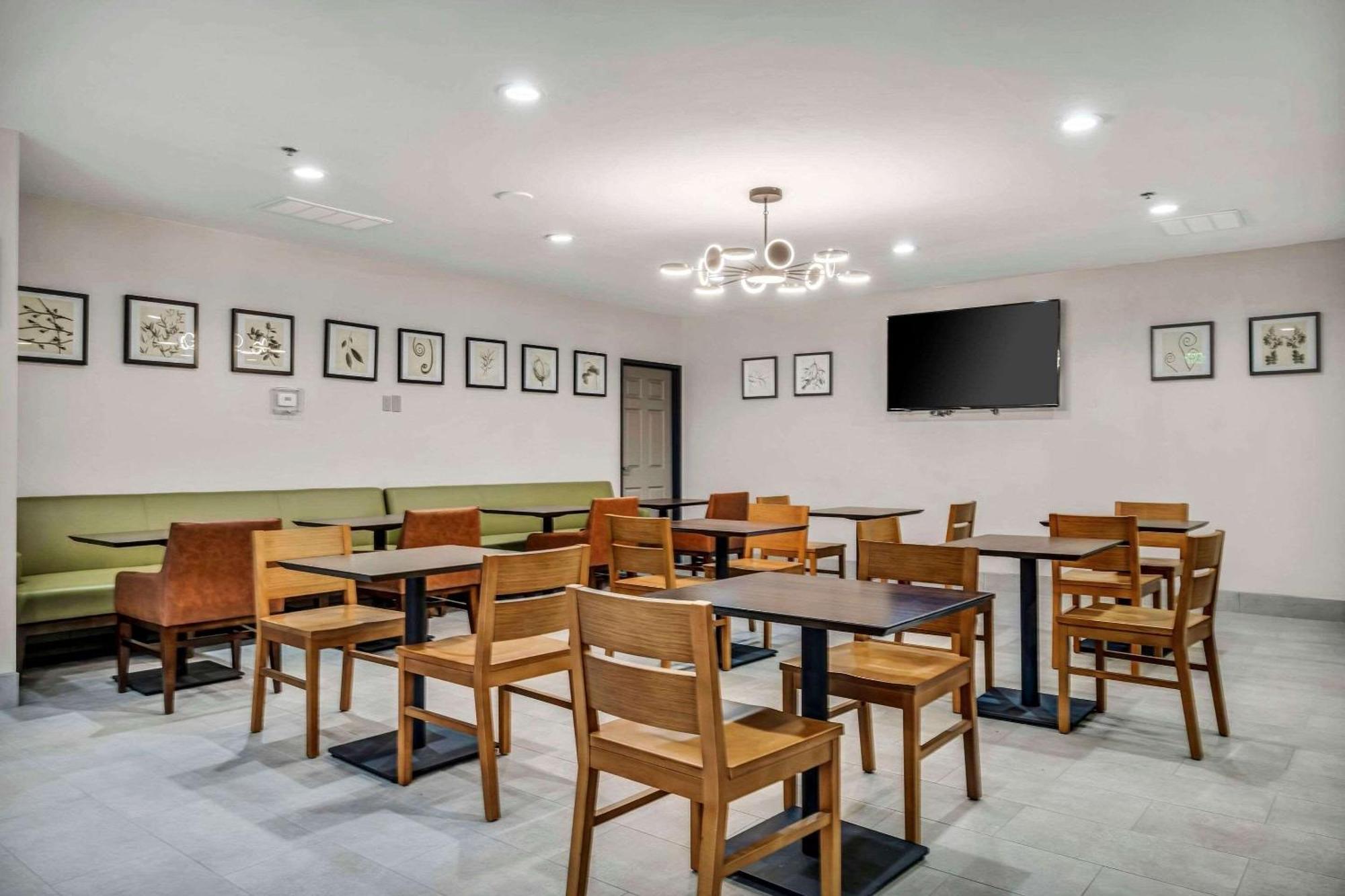 Country Inn & Suites By Radisson, Oklahoma City At Northwest Expressway, Ok Екстериор снимка