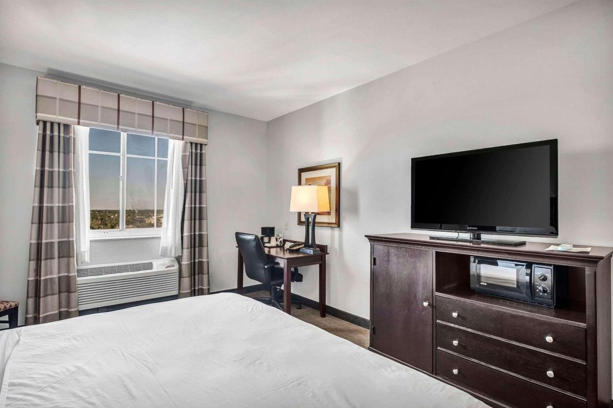 Country Inn & Suites By Radisson, Oklahoma City At Northwest Expressway, Ok Екстериор снимка