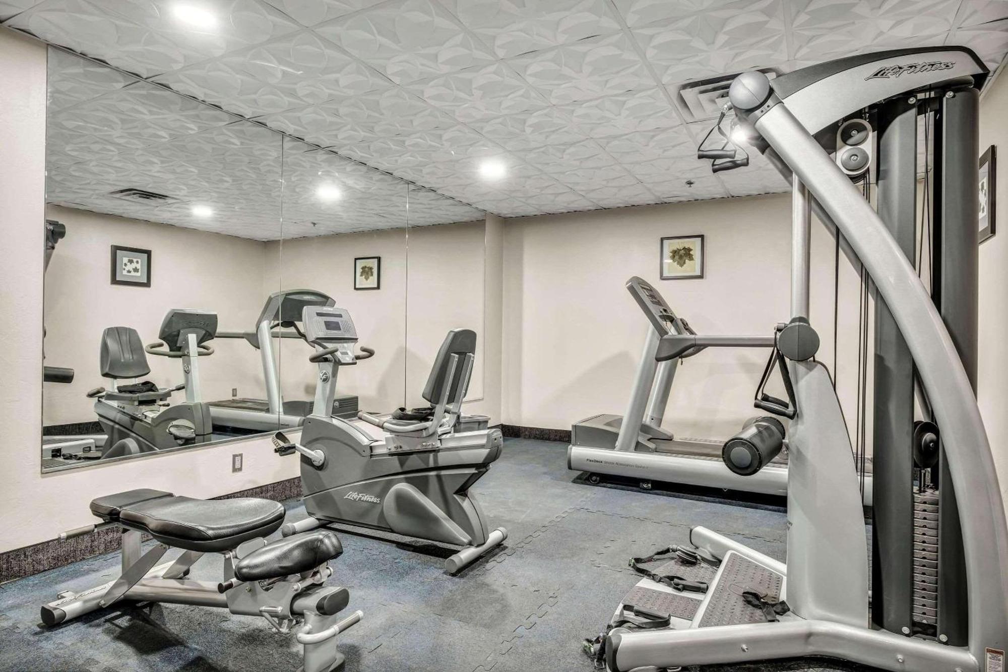 Country Inn & Suites By Radisson, Oklahoma City At Northwest Expressway, Ok Екстериор снимка