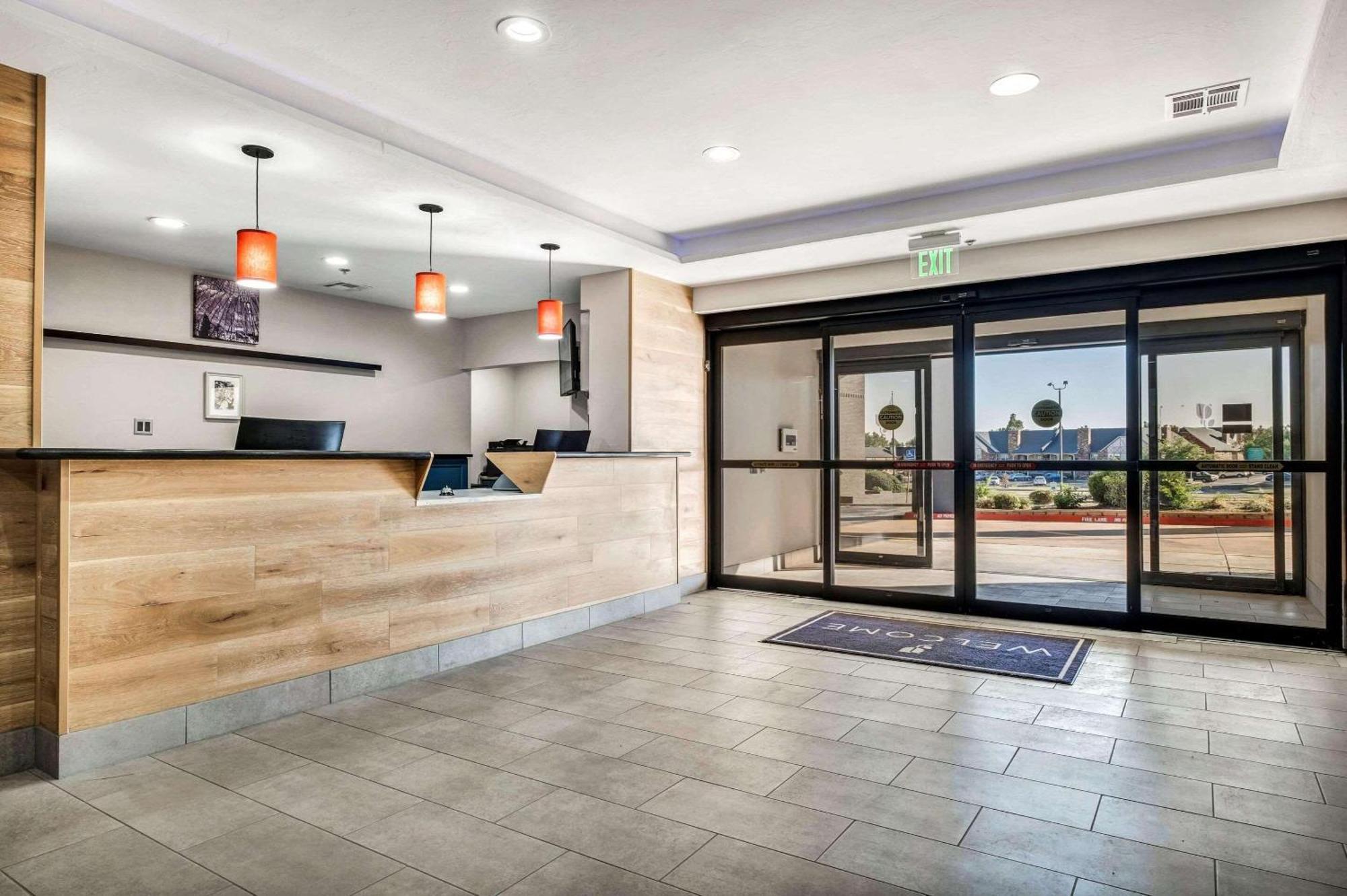 Country Inn & Suites By Radisson, Oklahoma City At Northwest Expressway, Ok Екстериор снимка