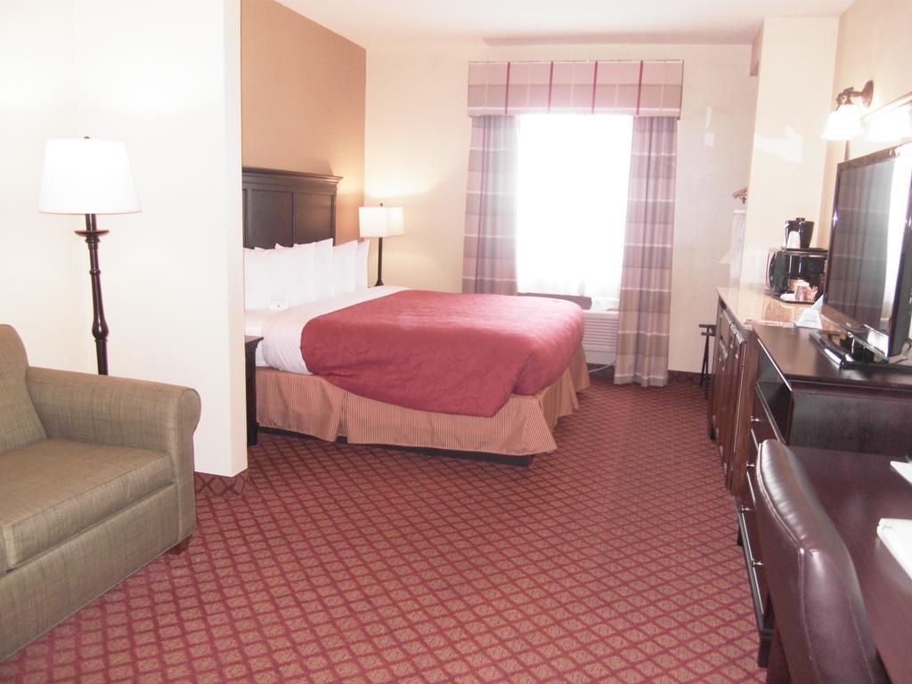 Country Inn & Suites By Radisson, Oklahoma City At Northwest Expressway, Ok Екстериор снимка